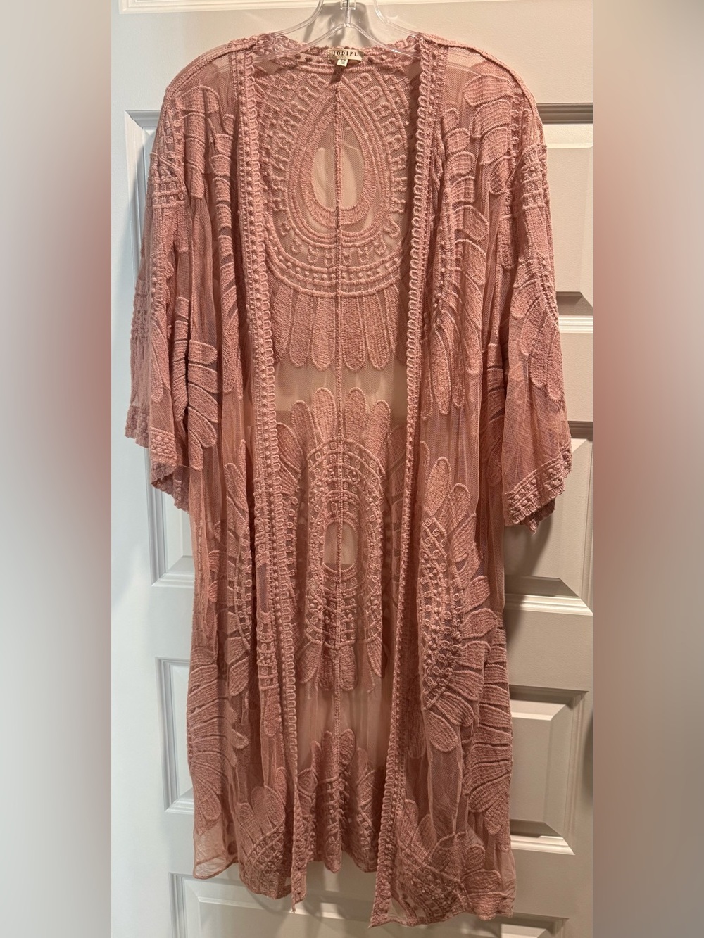 JODIFL Dusty Rose Crochet Lace Kimono Robe